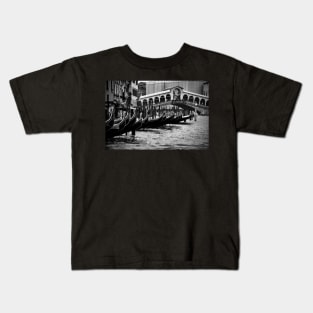 Beautiful Venezia- Rialto Kids T-Shirt